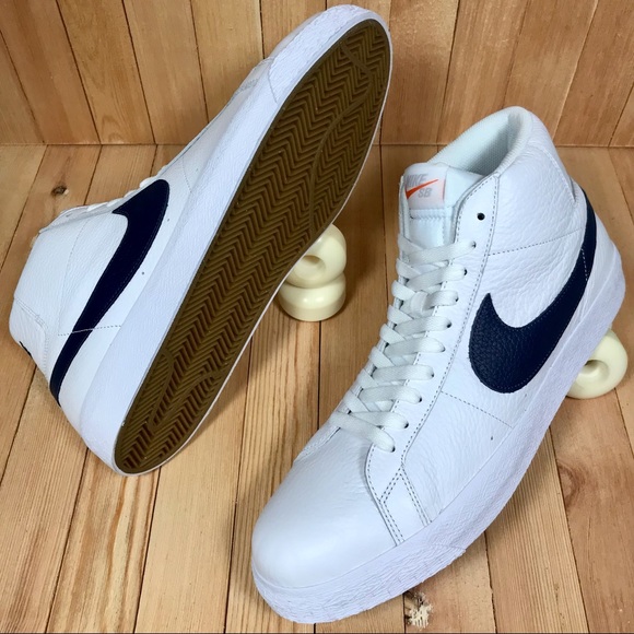 Nike SB Zoom Blazer Mid ISO White Navy Skate Shoes - Picture 1 of 5